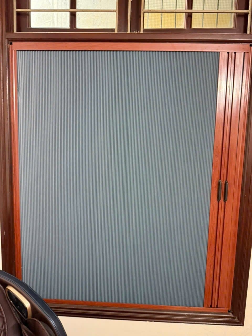 Cửa rèm tổ ong